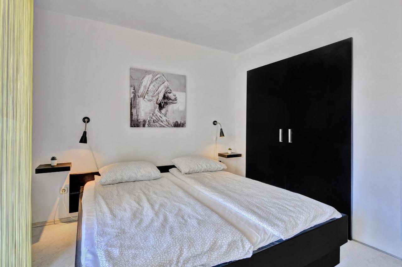 Apartamento Lina Pula Exterior foto